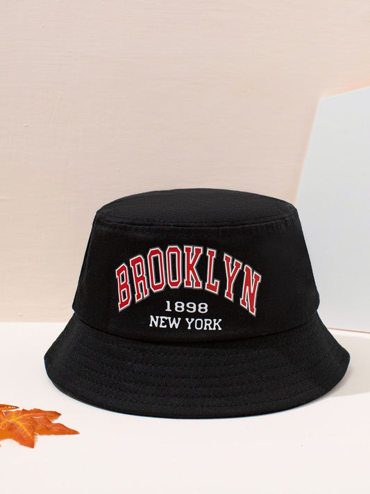 BROOKLYN BLACK BUCKET HAT