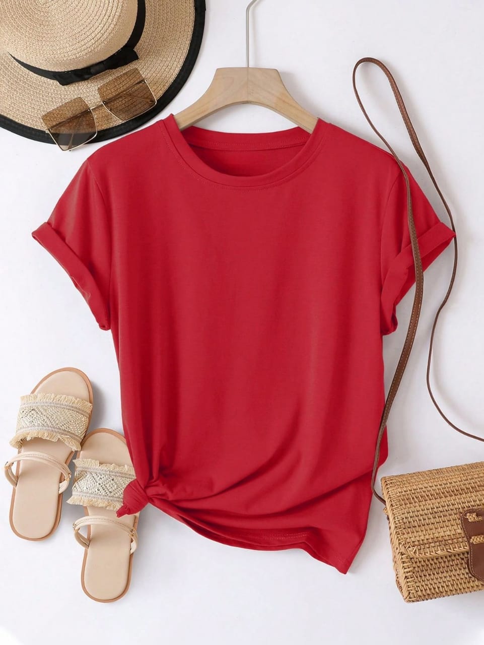 BASIC RED HALF SLEEVES TSHIRT