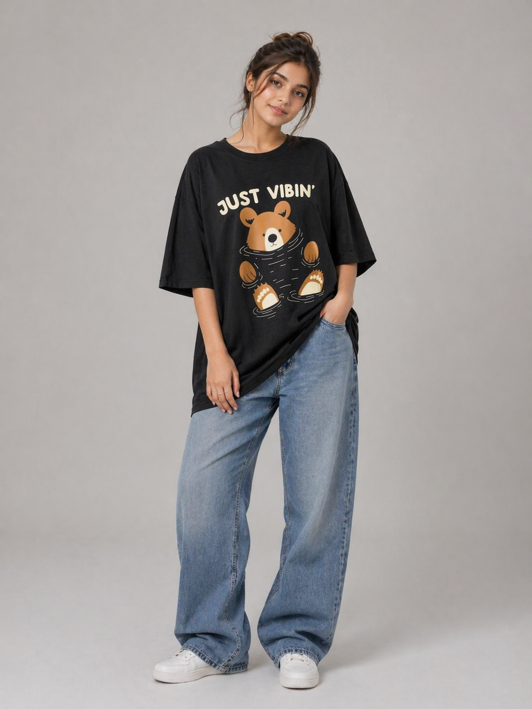 Just VIBIN' Oversized Tshirt Black
